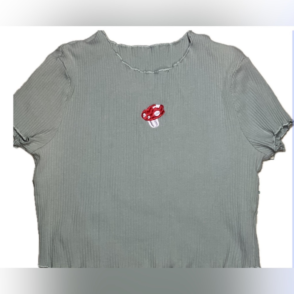 Light Blue Ribbed Cropped Mushroom Toadstool Baby Tee SZ. S EUC